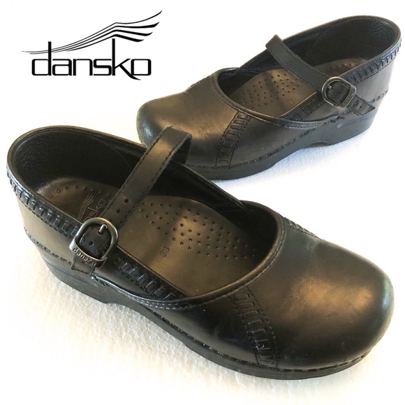 mary jane nursing shoes